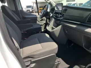 Ford Transit 2024 350 XL 3 puertas LWB techo bajo para pasajeros