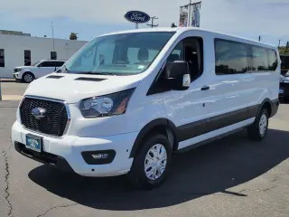 Ford Transit 2024 350 XL 3 puertas LWB techo bajo para pasajeros
