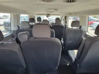 Ford Transit 2024 350 XL 3 puertas LWB techo bajo para pasajeros