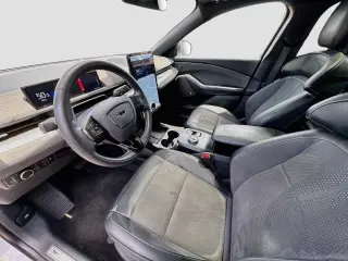 Ford Mustang Mach-E 2023 AWD GT SUV de 4 puertas