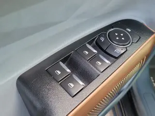 Ford Maverick 2022 Lariat 4dr SuperCrew Caja Corta de 4.5 pies