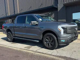 Ford F-150 Lightning 2024 AWD XLT 4 puertas SuperCrew caja corta de 5.5 pies