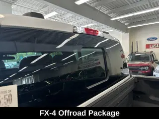 Ford F-150 2023 4x4 XLT 4 puertas SuperCrew caja corta de 5.5 pies