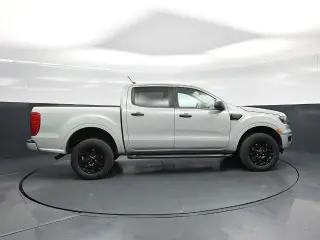 Ford Ranger 2023 4x2 XLT 4 puertas SuperCrew batea de 5.1 pies