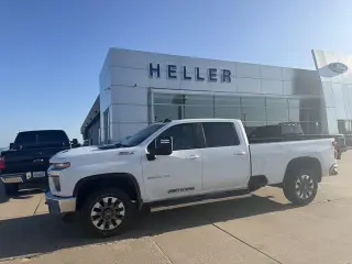 Chevrolet Silverado 3500HD 2022 4x4 LT Cabina Doble de 4 puertas batea corta (SRW)