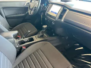 Ford Ranger 2023 4x4 XLT 4 puertas SuperCrew caja corta de 5.1 pies