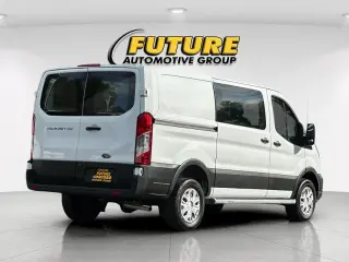 Ford Transit 2025 Furgón de Carga 250 de 3 puertas, Distancia Eje Corta (SWB), Techo Bajo