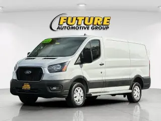 Ford Transit 2025 Furgón de Carga 250 de 3 puertas, Distancia Eje Corta (SWB), Techo Bajo