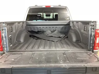 Ford F-150 2023 4x4 XLT 4 puertas SuperCrew 5.5 pies Caja Corta
