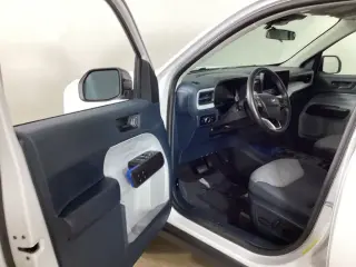 Ford Maverick 2025 AWD XLT 4 puertas SuperCrew caja corta de 4.5 pies