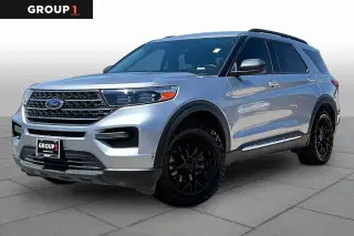Ford Explorer 2023 XLT SUV de 4 puertas