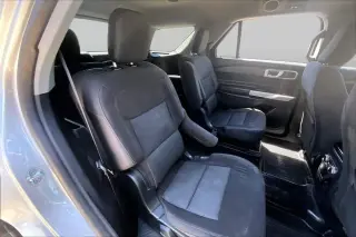 Ford Explorer 2023 XLT SUV de 4 puertas