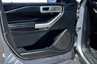 Ford Explorer 2023 XLT SUV de 4 puertas