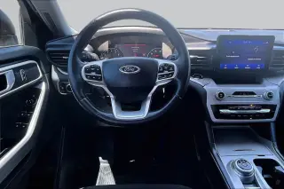 Ford Explorer 2023 XLT SUV de 4 puertas