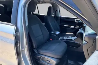 Ford Explorer 2023 XLT SUV de 4 puertas