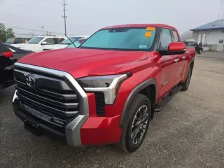 Toyota Tundra 2022 4x4 Limited 4 puertas Double Cab Pickup SB