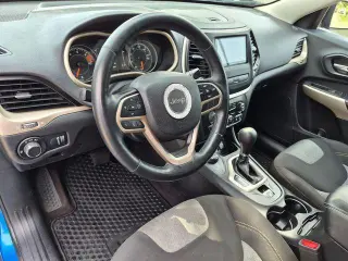 Jeep Cherokee 2017 4x4 Sport SUV de 4 puertas