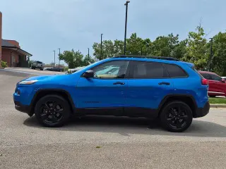 Jeep Cherokee 2017 4x4 Sport SUV de 4 puertas