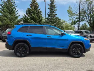 Jeep Cherokee 2017 4x4 Sport SUV de 4 puertas