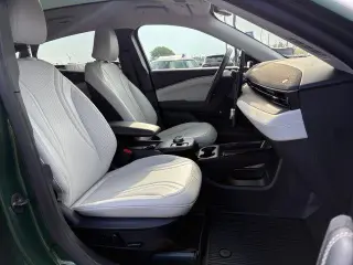 Ford Mustang Mach-E 2024 AWD Premium 4 puertas SUV