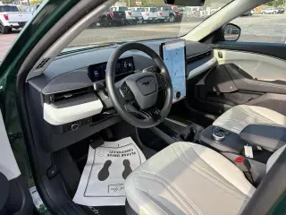 Ford Mustang Mach-E 2024 AWD Premium 4 puertas SUV