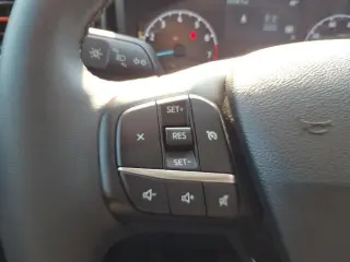 Ford Maverick 2023 AWD XLT 4 puertas SuperCrew caja corta de 4.5 pies