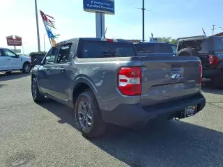 Ford Maverick 2023 AWD XLT 4 puertas SuperCrew caja corta de 4.5 pies
