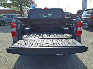 Ford Maverick 2023 AWD XLT 4 puertas SuperCrew caja corta de 4.5 pies