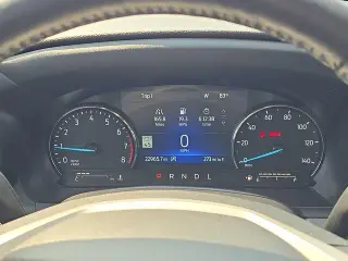 Ford Explorer 2024 AWD XLT SUV de 4 puertas