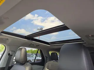 Ford Explorer 2024 AWD XLT SUV de 4 puertas