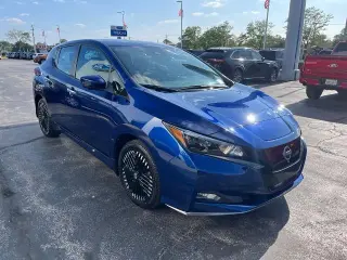 Nissan LEAF 2023 SV PLUS Hatchback de 4 puertas
