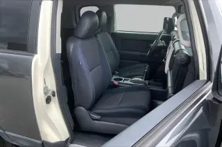 Toyota FJ Cruiser 2010 4x2 SUV de 4 puertas