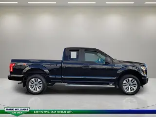 Ford F-150 2017 4x4 XL SuperCab 4 puertas con caja larga de 8 pies