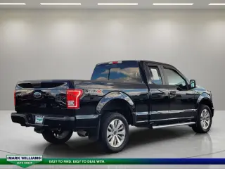 Ford F-150 2017 4x4 XL SuperCab 4 puertas con caja larga de 8 pies