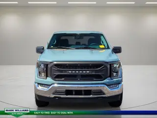 Ford F-150 2023 4x4 XLT 4 puertas SuperCrew caja corta de 5.5 pies
