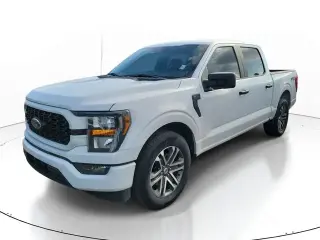 Ford F-150 2023 4x2 XL 4 puertas SuperCrew batea de 5.5 pies
