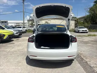 Tesla Model 3 2020 AWD Standard Range Fastback 4p