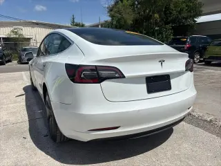 Tesla Model 3 2020 AWD Standard Range Fastback 4p