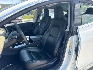 Tesla Model 3 2020 AWD Standard Range Fastback 4p