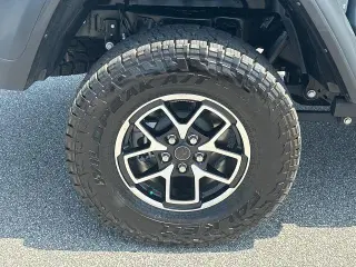 Jeep Gladiator 2025 4x4 Rubicon 4 puertas Crew Cab batea de 5.0 pies
