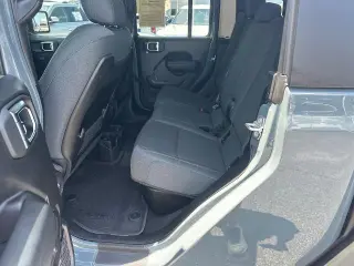Jeep Gladiator 2025 4x4 Rubicon 4 puertas Crew Cab batea de 5.0 pies