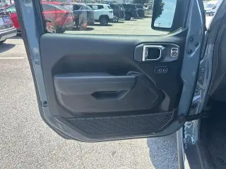 Jeep Gladiator 2025 4x4 Rubicon 4 puertas Crew Cab batea de 5.0 pies