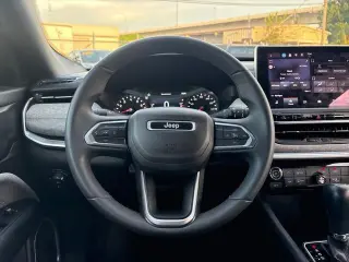 Jeep Compass 2024 4x4 Latitude SUV de 4 puertas