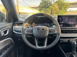 Jeep Compass 2024 4x4 Latitude SUV de 4 puertas