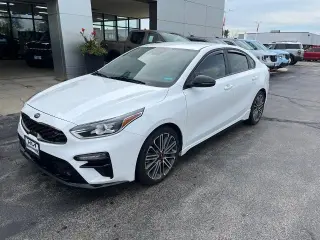 Kia Forte 2021 GT Sedán de 4 puertas 6M