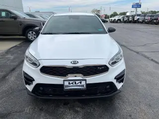 Kia Forte 2021 GT Sedán de 4 puertas 6M