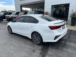 Kia Forte 2021 GT Sedán de 4 puertas 6M