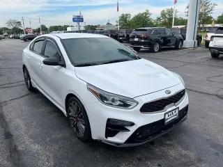 Kia Forte 2021 GT Sedán de 4 puertas 6M
