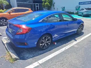 Honda Civic 2021 Sport Sedán 4 puertas
