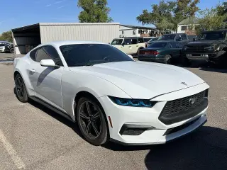 Ford Mustang 2025 EcoBoost 2 puertas Fastback